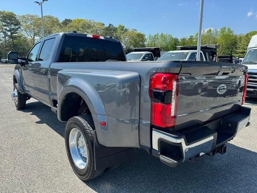 Gray Metallic 2023 Ford F-450 Lariat