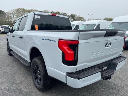 2025 Ford F-150 Lightning XLT