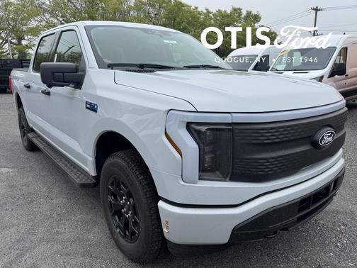 2025 Ford F-150 Lightning XLT