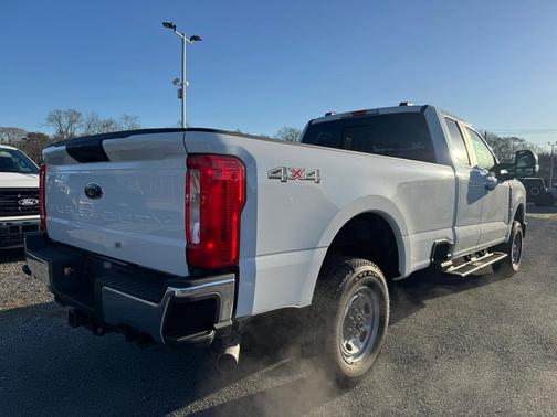 2025 Ford F-250 XL