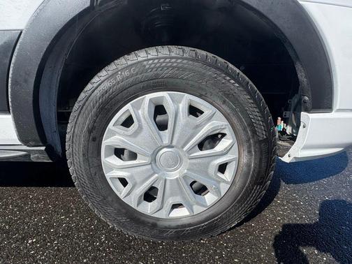 2024 Ford Transit-350 XLT