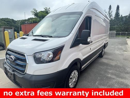 2022 Ford E-Transit Base