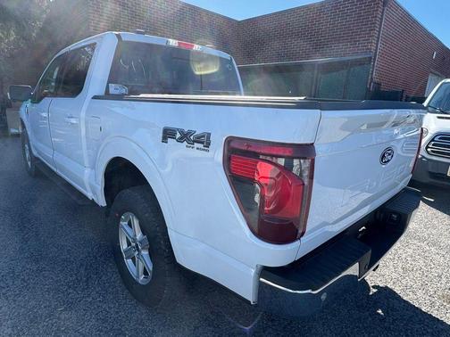 Oxford White 2026 Ford F-150 XLT