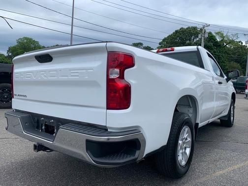 Photo 5 of 18 of 2021 Chevrolet Silverado 1500 WT