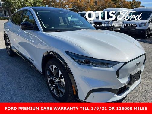 2022 Ford Mustang Mach-E Premium