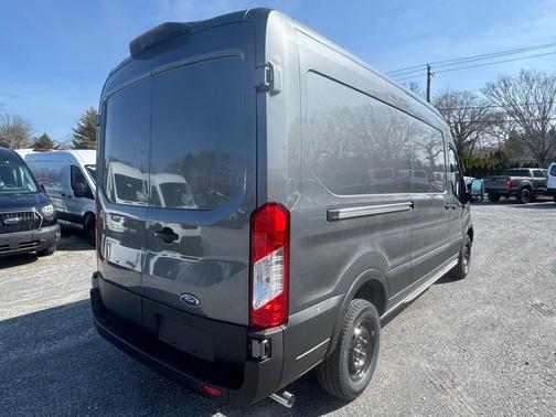 2025 Ford Transit-250 148 WB Medium Roof Cargo