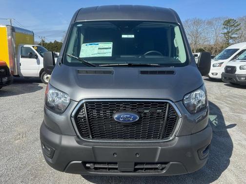 2025 Ford Transit-250 148 WB Medium Roof Cargo