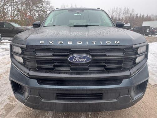 White 2026 Ford Expedition Max Active