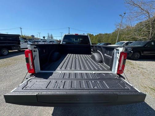 White 2026 Ford F-250 Lariat