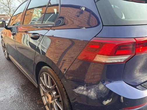 2024 Volkswagen Golf GTI 2.0T SE