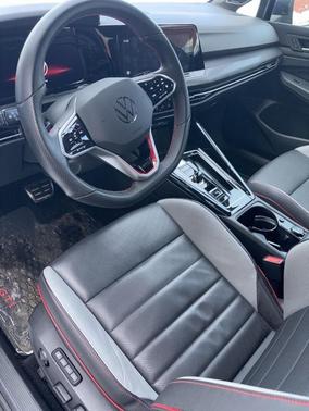 2024 Volkswagen Golf GTI 2.0T SE