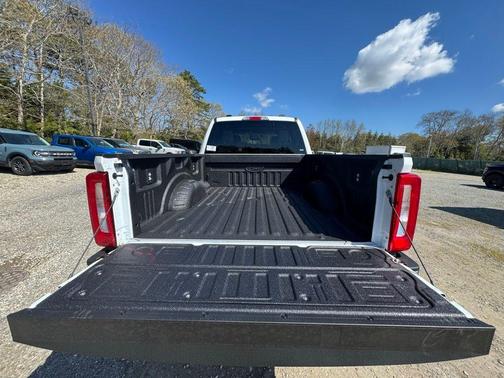 Oxford White 2026 Ford F-350 XLT