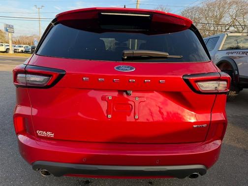 2025 Ford Escape ST-Line Elite