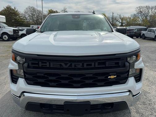 Summit White 2025 Chevrolet Silverado 1500 WT