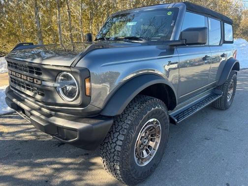 Gray Metallic 2025 Ford Bronco Big Bend