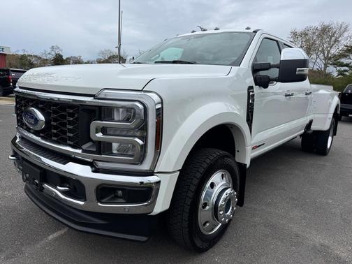 2024 Ford F-450 Lariat
