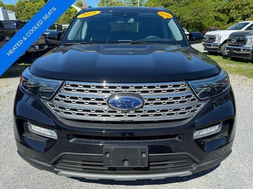 Black Metallic 2021 Ford Explorer Limited