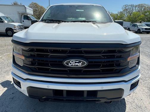 Oxford White 2026 Ford F-150 XLT