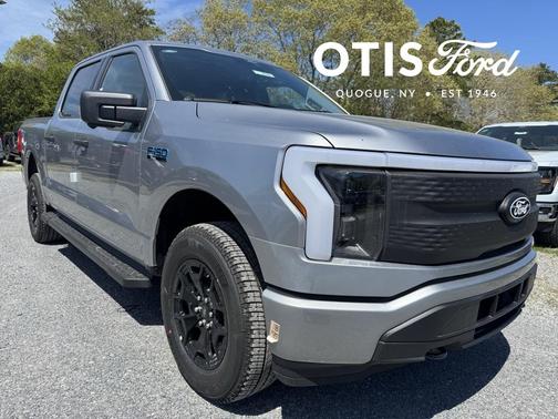 2025 Ford F-150 Lightning XLT