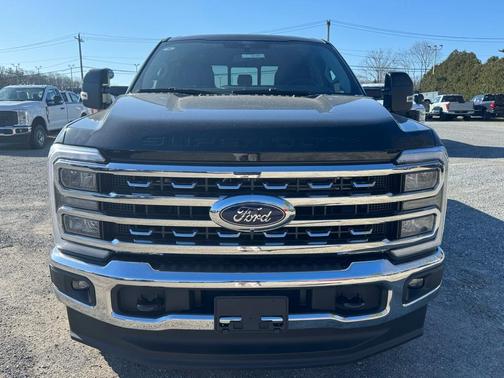 2025 Ford F-350 Lariat Super Duty