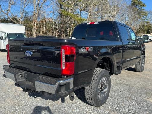 2025 Ford F-350 Lariat Super Duty