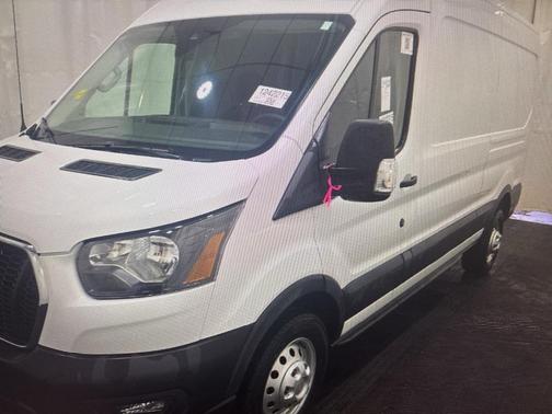 2025 Ford Transit-150 Base