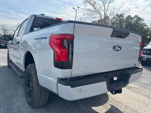 2025 Ford F-150 Lightning XLT
