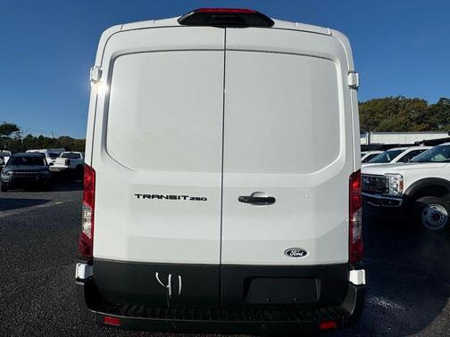 2026 Ford Transit-250 148 WB Medium Roof Cargo