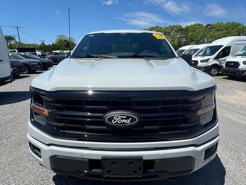 Avalanche 2024 Ford F-150 XLT