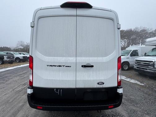 2026 Ford Transit-250 148 WB Medium Roof Cargo
