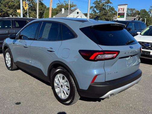Vapor Blue 2025 Ford Escape Active