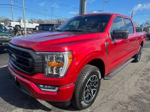 2022 Ford F-150 XLT