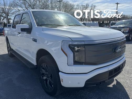 2025 Ford F-150 Lightning LARIAT
