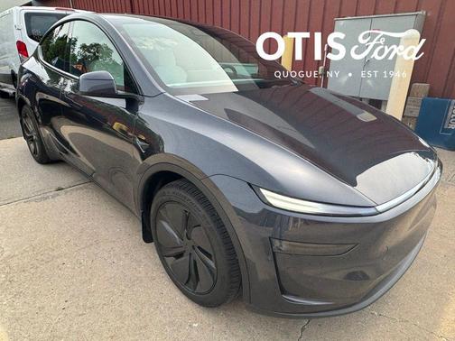 Stealth Gray 2026 Tesla Model Y