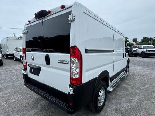 2023 RAM ProMaster 2500 Base