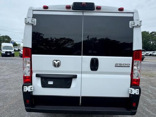 2023 RAM ProMaster 2500 Base