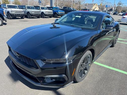 2025 Ford Mustang EcoBoost Premium