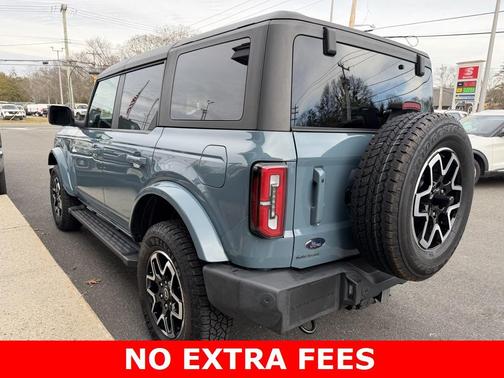 2022 Ford Bronco Outer Banks