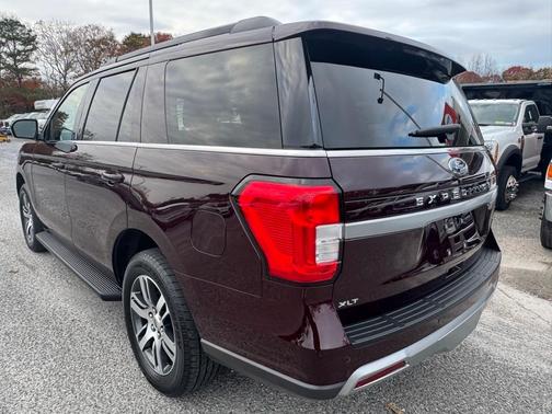 2024 Ford Expedition XLT