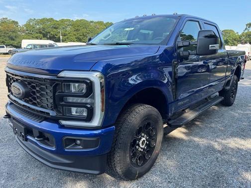 Argon 2026 Ford F-350 Lariat Super Duty