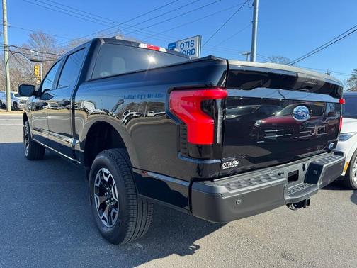 2023 Ford F-150 Lightning Pro