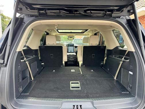 2023 Ford Expedition Platinum