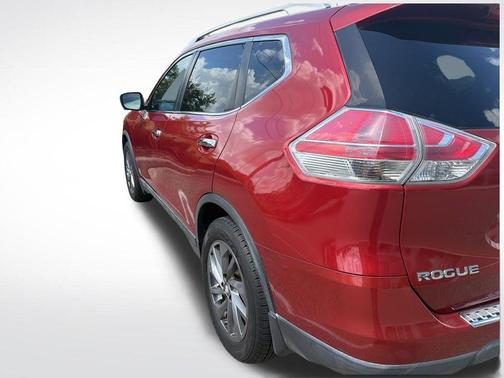 Cayenne Red 2016 Nissan Rogue SL