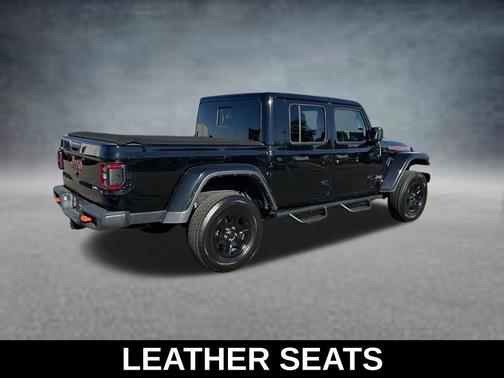 Black Clearcoat 2021 Jeep Gladiator Mojave 4x4