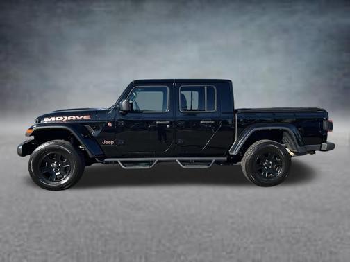 Black Clearcoat 2021 Jeep Gladiator Mojave 4x4