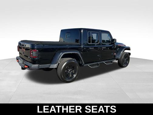 Black Clearcoat 2021 Jeep Gladiator Mojave 4x4