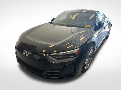Mythos Black Metallic 2023 Audi e-tron GT Premium Plus quattro