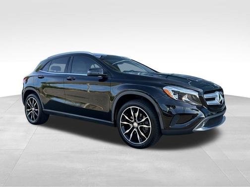 2017 Mercedes-Benz GLA 250 Base