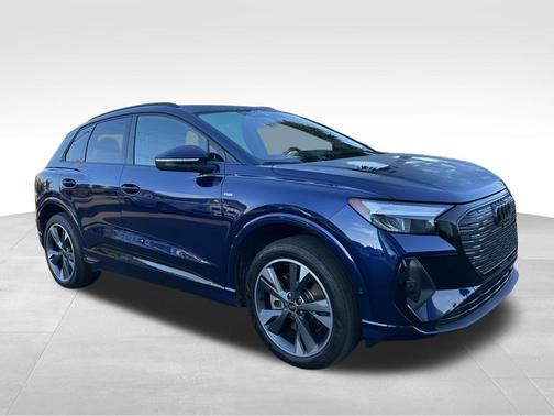 2024 Audi Q4 e-tron Premium Plus 50 quattro