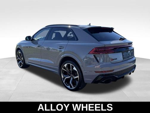 2024 Audi RS Q8 4.0T